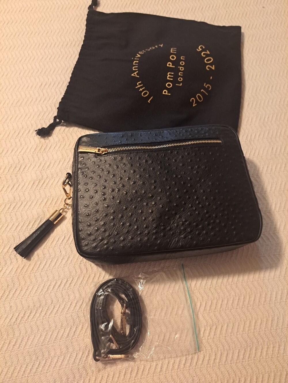Pom Pom London Black Ostrich City Plus Like New Condition - Picture 3 of 5